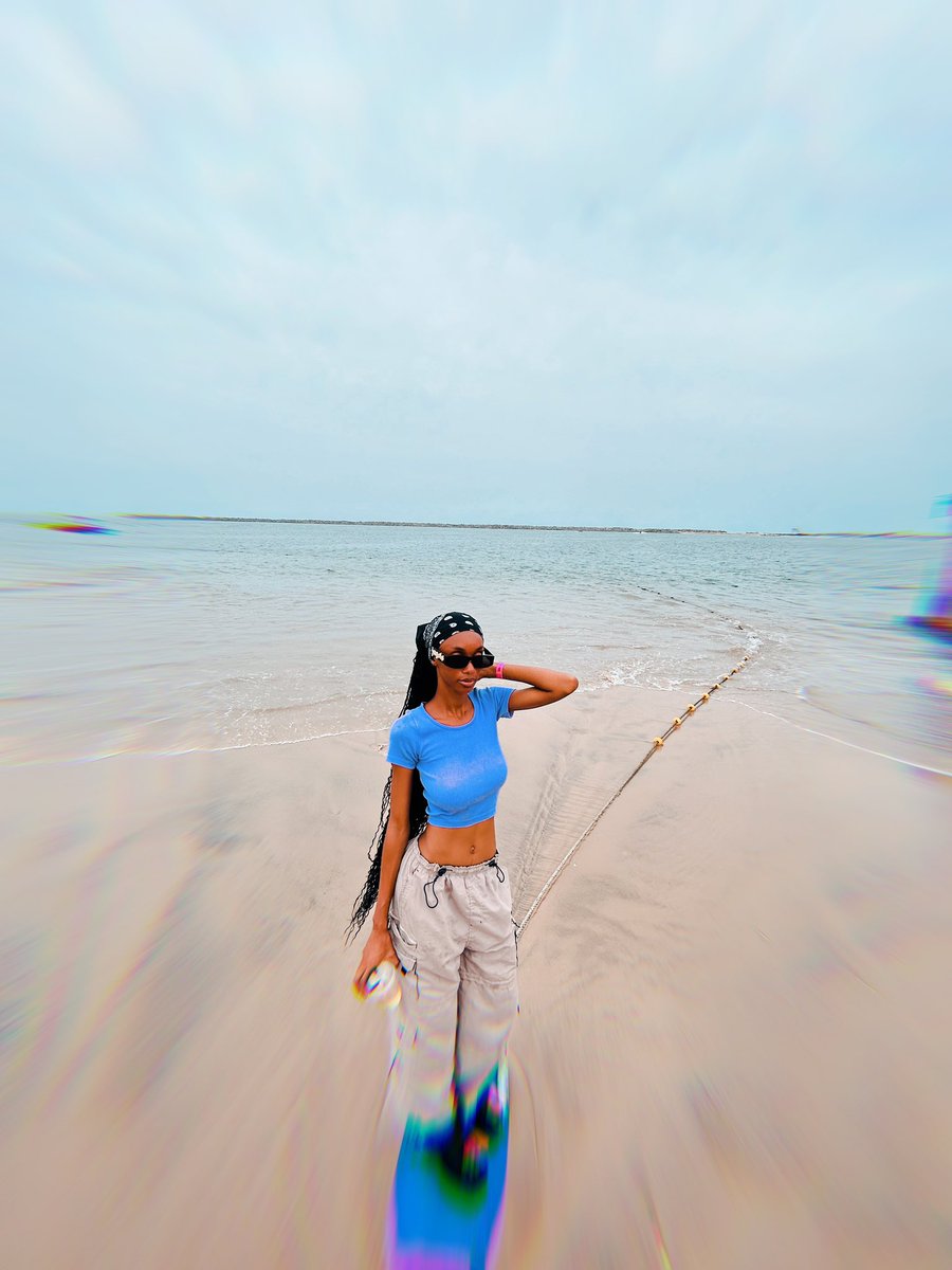 _aphrodite100's tweet photo. 𝒊 𝒔𝒆𝒆𝒚𝒐𝒖👀🌊 https://t.co/3P6jb7CtXq