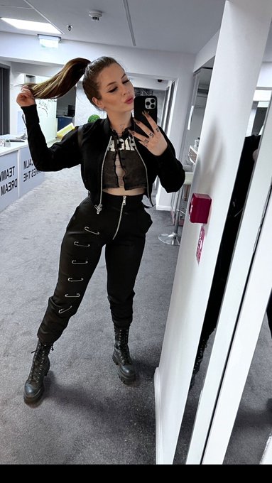 t is that time again, when good girls misbehave. https://t.co/E1HqQ1zn6E  @LiveJasmin #livejasmin #LJ<a href="/tag/model"class="tags"><span>#model</span></a><a href="/tag/sexy"class="tags"><span>#sexy</span></a><a href="/tag/livejasmin"class="tags"><span>#livejasmin</span></a><a href="/tag/lj"class="tags"><span>#lj</span></a><a href="/tag/camgirlonline"class="tags"><span>#camgirlonline</span></a>