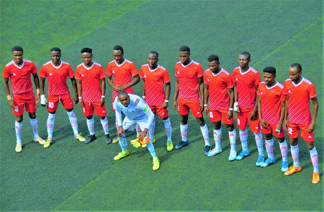 Greatdreamdrc's tweet photo. #RDCSPORTLOCAL
LIGUE DE FOOTBALL DU SUD-KIVU
CERCLE DE FOOTBALL DE #KABARE
TP Lyangombe brise les rêves de TP Bakinzo et devient Champion dans un match de haute intensité et haute tension.
Ce dimanche 16/04/2023
TP LYANGOMBE 4-2 TP BAKINZO
#LIFSKI #FECOFA #CFKAB
#LYANGOMBE #FOOT https://t.co/m7lFRPyFUM
