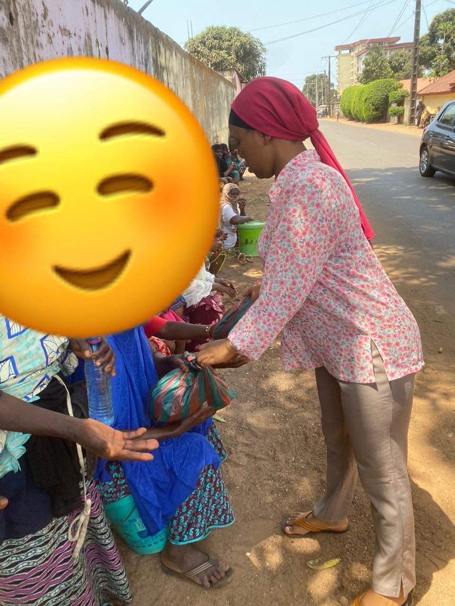 ChildrenNeedHel's tweet photo. C’était la 3 ème édition de Main dans la Main pour un Ramadan Saint.
#CNH https://t.co/nmkFVkMUDb
