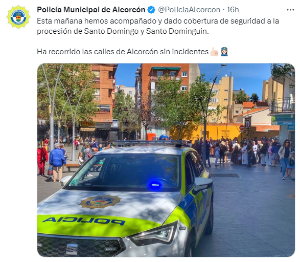 TodayAlcorcon's tweet photo. La procesión de Santo Dominguín pide más candidatos a Alcalde para #Alcorcon 

"Nos echamos unas risas con sus ocurrencias... a ver si vienen más de otros municipios para montar un Club de la Comedia" ha declarado el propio santo en su propia procesión https://t.co/fSajIEgfdu