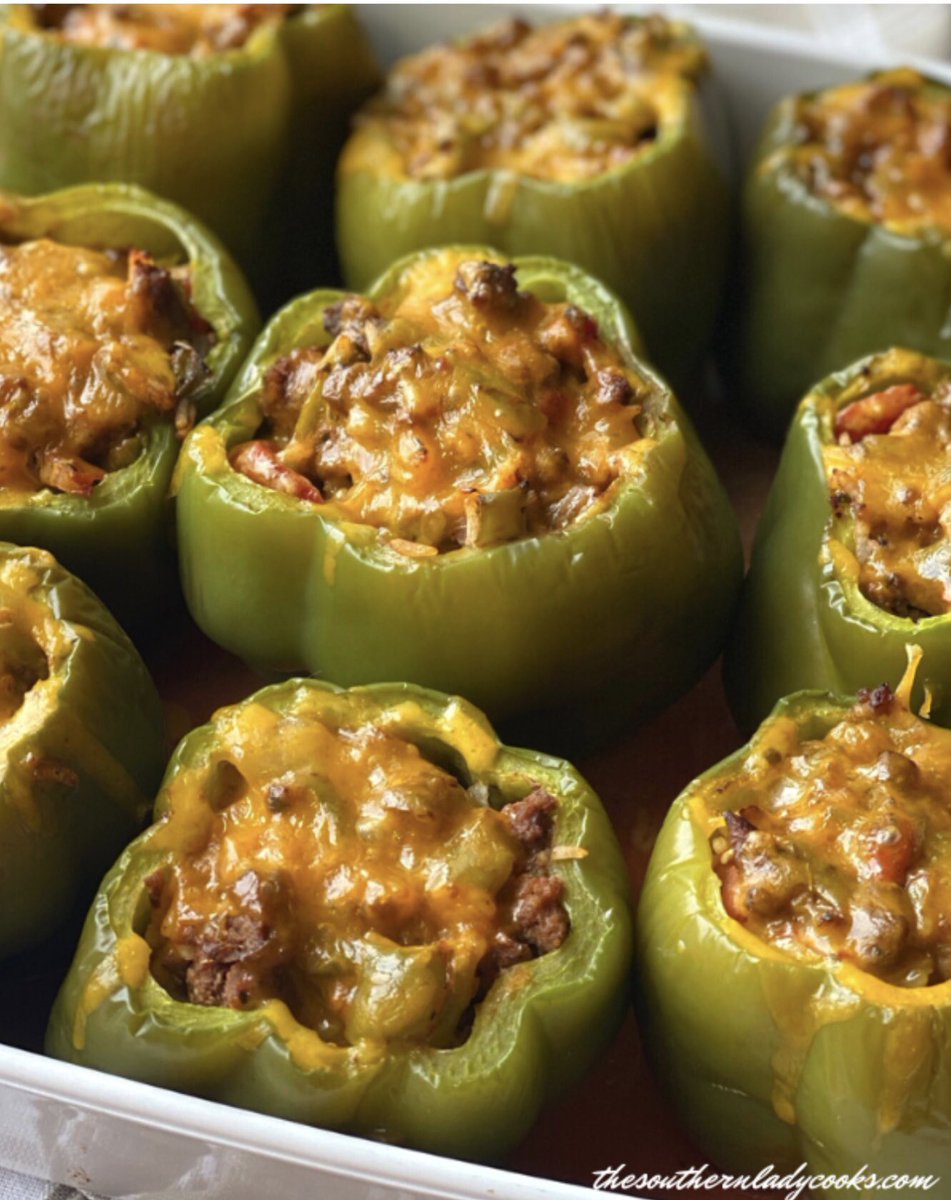 SouthLadyCooks's tweet photo. This stuffed green peppers recipe is one of our most popular and has great reviews on our website. Delicious anytime. #peppers #recipes #cooking #dinner

Recipe➡️ https://t.co/BfucnVB4we https://t.co/cnvB1ZMuVo