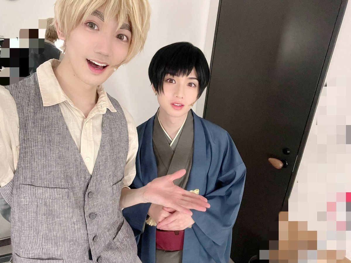 HetaliaintheUsa's tweet photo. Here are some photos from the second performance in Tokyo they look like they're having so much fun 
#ヘタミュ #hetalia #hetaliamusicalUSA #hetaliamusical #hetaliathemusical #hetaliafandom #hetaliasingingintheworld #hetaliainthenewworld  #hetaliathefantasticworld https://t.co/D9rw3ZNXk2