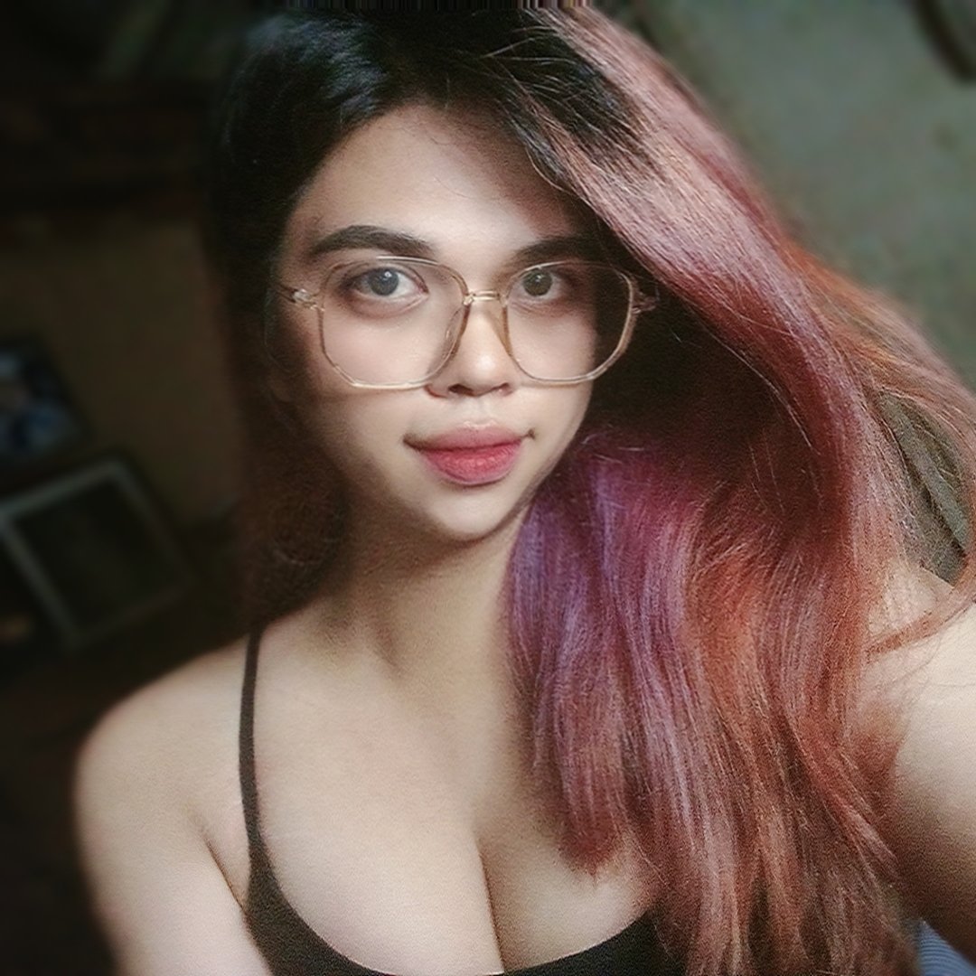 Cheliciouuus's tweet photo. #NewProfilePic https://t.co/i84rr9qqlN