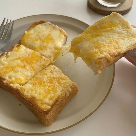 cafe_mlm's tweet image. delivery for mlms who are excited for Taemin’s comeback!