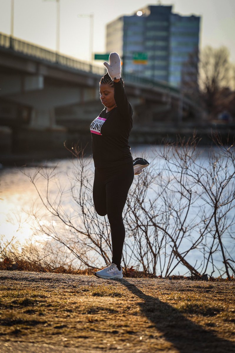 Our FINAL Boston’s Marathoners Program athlete is a Dorchester resident and @BlackGirlsRUN member… it’s Antonia Finley!🤩 “I would head over to the Copley area to cheer on runners participating... I felt that the city came out to cheer those who took on the challenge…