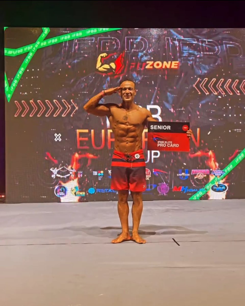 Dünya sampiyonlugu vatan uğruna can veren   tüm şehit ve şehit  ailelerine armağan olsun 🇹🇷🇹🇷🙏 ❤️ <a href="/ErkanBal28/">Ifbb Elite Pro Erkan Bal</a>
#UZMANJANDARMA #erkanbal