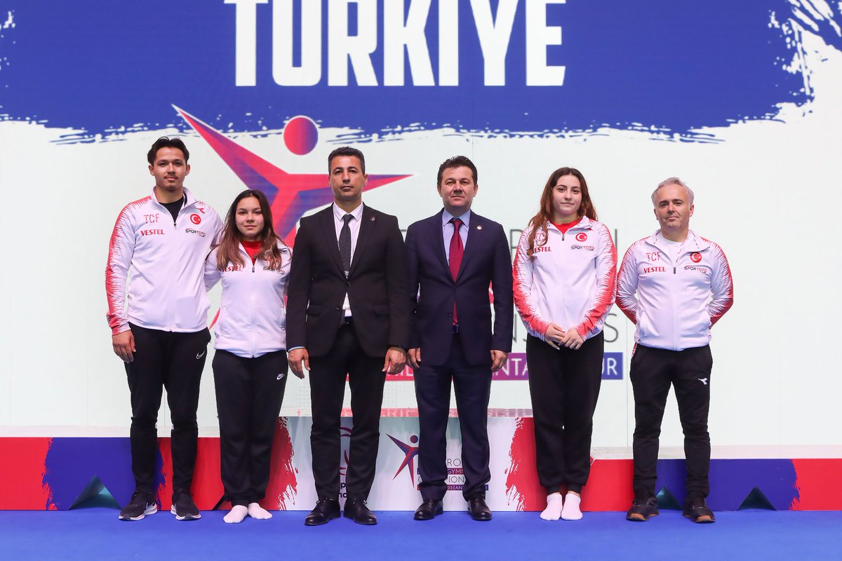 Atlama masasında ilk defa iki sporcumuz ile final... 
Avrupa Şampiyonası'nda büyük başarıya imza atan Bilge ile Ceren'i ve hocalarımızı ve teknik ekibimizi kutluyorum.