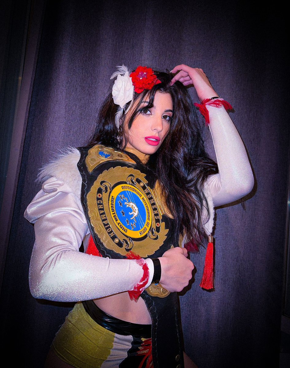 Jopan4's tweet photo. María de la Rosa...
NUEVA CAMPEONA DE ABC CATCH!
Larga vida a la reina 👑
#AbcCatch @DelaRosaMaria0 https://t.co/PZRdFv0uef