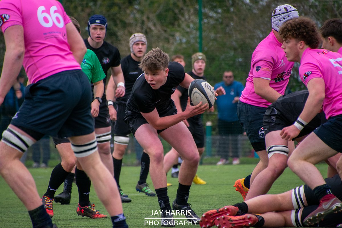 JayHarrisPhoto1's tweet image. It was great to have another opportunity to capture the @exechiefsacad U17s in action. In a high scoring encounter it was the Chiefs who came out on top against @lambsrugby, 42 v 38 (I think!)

facebook.com/media/set/?set…

@ExeterChiefs @swsportsnews #rugby #rugbyphotography