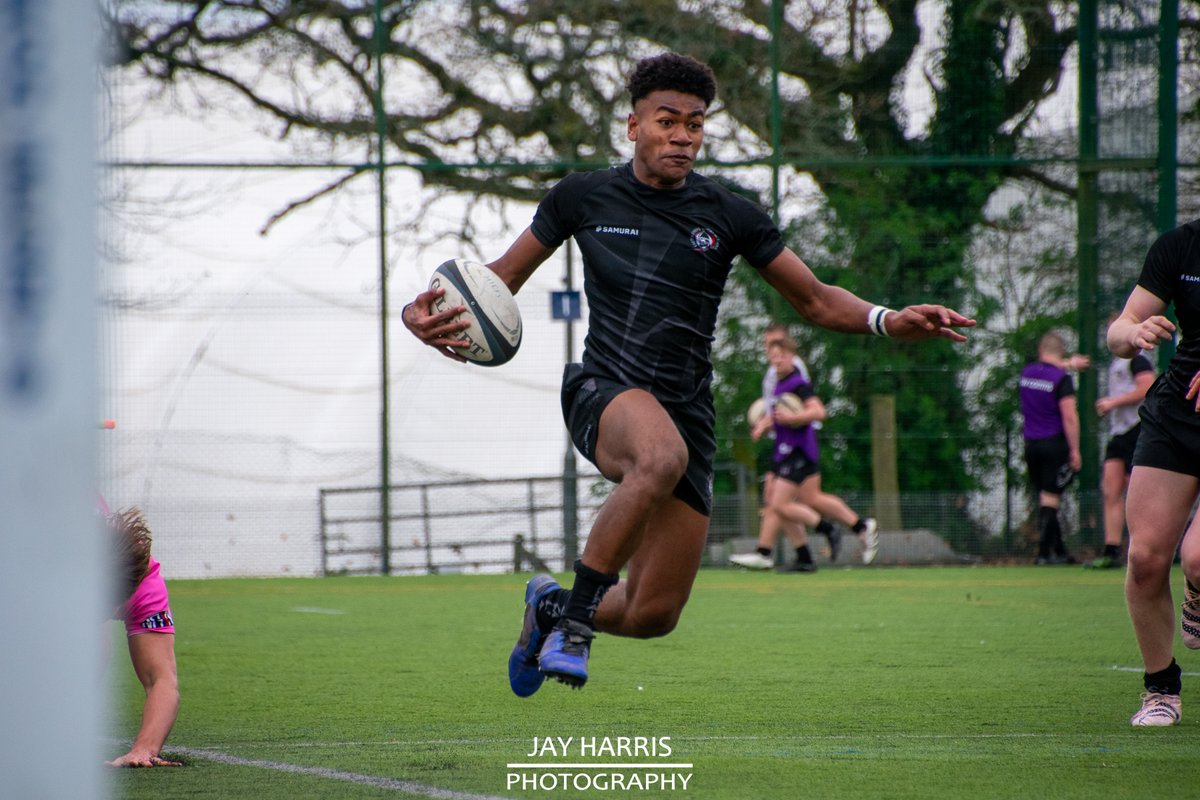 JayHarrisPhoto1's tweet image. It was great to have another opportunity to capture the @exechiefsacad U17s in action. In a high scoring encounter it was the Chiefs who came out on top against @lambsrugby, 42 v 38 (I think!)

facebook.com/media/set/?set…

@ExeterChiefs @swsportsnews #rugby #rugbyphotography