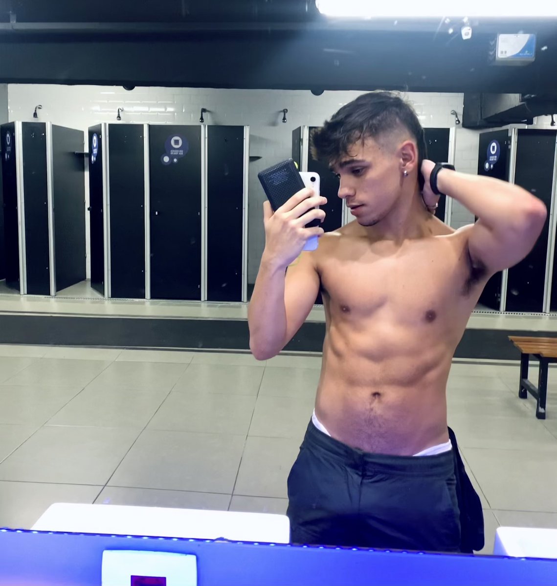 Mello Antony on Twitter: