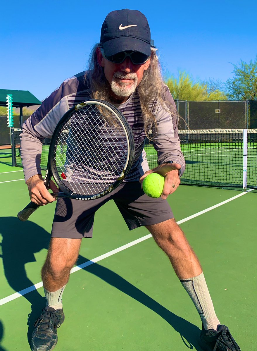 KJtheTennisPro's tweet photo. Where are you playing today? 🎾 it’s another beautiful sunny Spring day in Scottsdale ☀️ Get out and enjoy some exercise on the tennis courts now ‼️
#Scottsdale #ScottsdaleTennisLessons #TennisLessons #LoveTennis #SundayFunday #TennisProLife https://t.co/EMl8w7IwEk