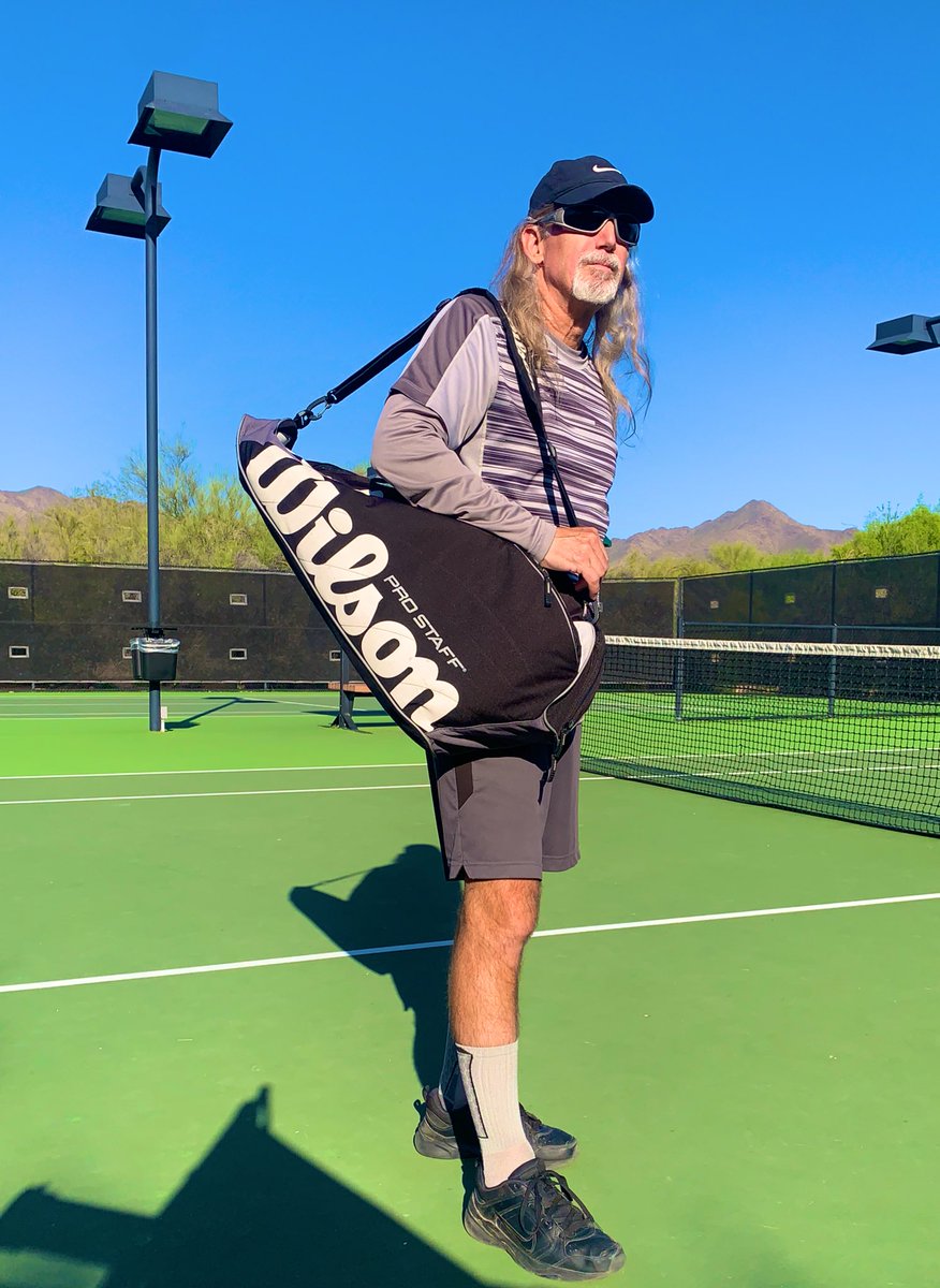 KJtheTennisPro's tweet photo. Where are you playing today? 🎾 it’s another beautiful sunny Spring day in Scottsdale ☀️ Get out and enjoy some exercise on the tennis courts now ‼️
#Scottsdale #ScottsdaleTennisLessons #TennisLessons #LoveTennis #SundayFunday #TennisProLife https://t.co/EMl8w7IwEk