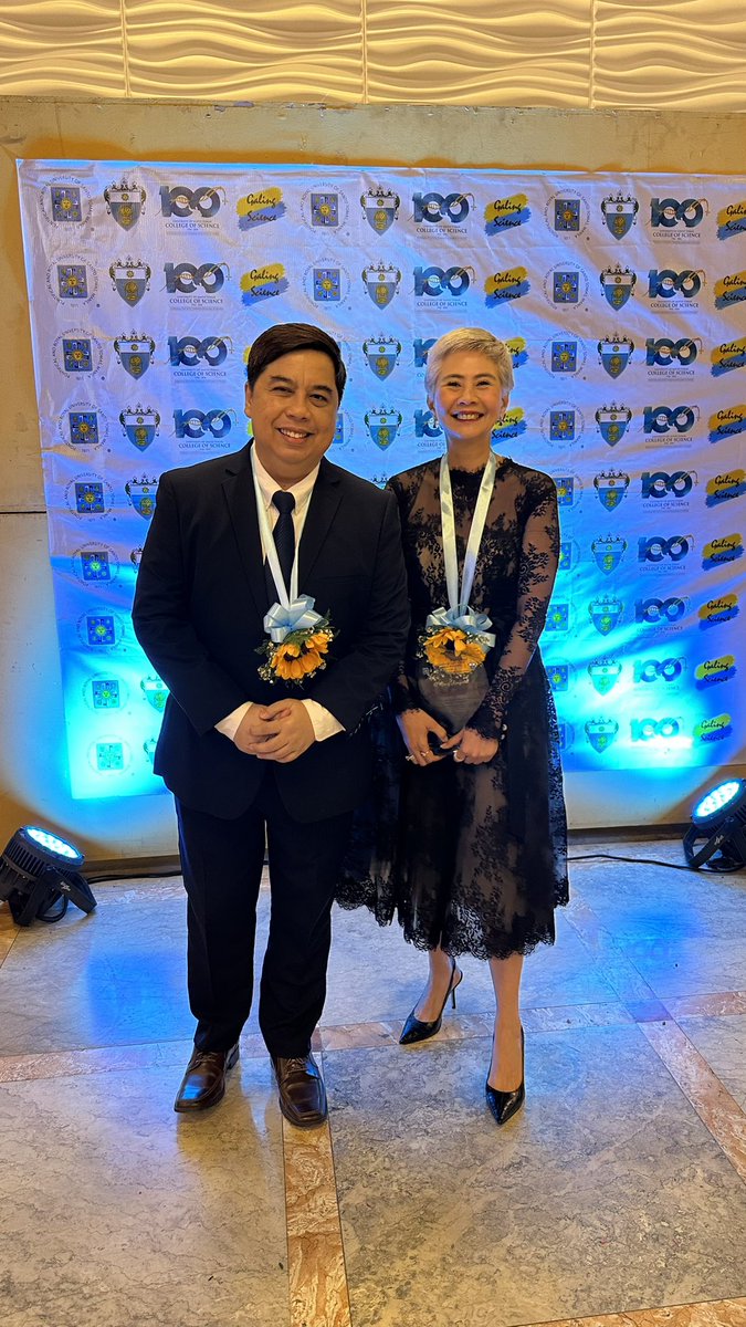 jovefrancisco's tweet photo. Thanks UST ๐ฏ
On April 1, the UST College of Science honored outstanding graduates @ The Outstanding Alumni of Science Tribute. Glad to be w/ Thomasians who shared their expertise when Covid hit our country & the world. https://t.co/gfsfX0dBTX
#GalingScience #toastawardsnight2023 https://t.co/gJnykVN8YS