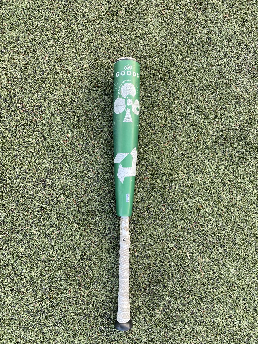airpollock's tweet photo. @DeMarini Save your money, $500 custom bat telescopes in the middle of my sons at bat . Custom service was not helpful!! https://t.co/o0bSWF2FSA