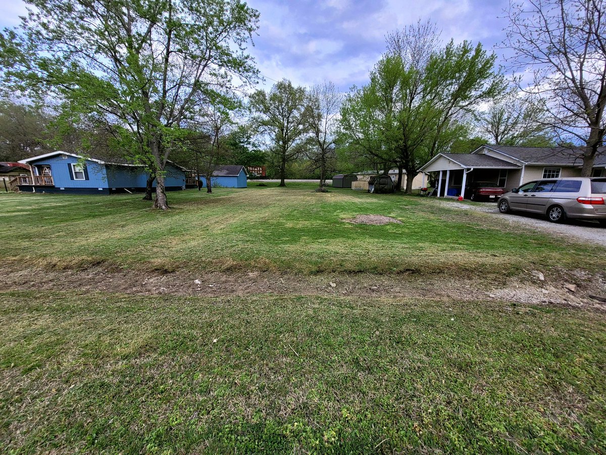 Emily & and her brother John Of Elkton , KY who are taking part in our 50 yard challenge did another lawn ! Great job !!