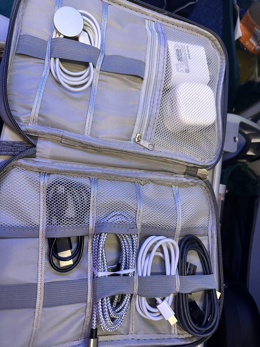 Thomas Thornton on Twitter "A necessity when travelling this cable tidy case!"