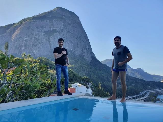 AdneTRIP's tweet photo. “Tento tirar Marcelo Adnet da Globo há anos. ‘Vem cara, vem pra cá’. E ele nega diz Felipe Netto 

Leia mais: https://t.co/meWqEEzuA2 https://t.co/8OfhoWTds5
