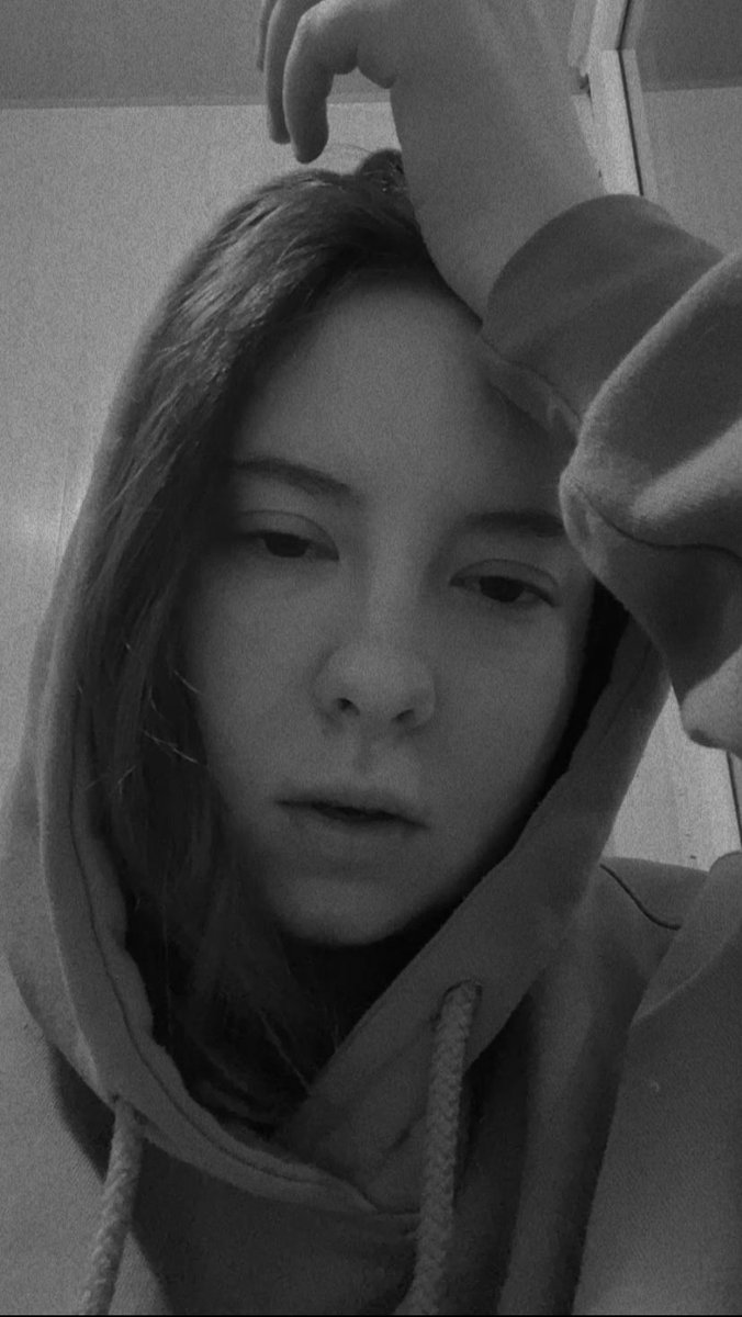 dasha__zai's tweet photo. гуф, ты умер? https://t.co/IuZCKPK9rO