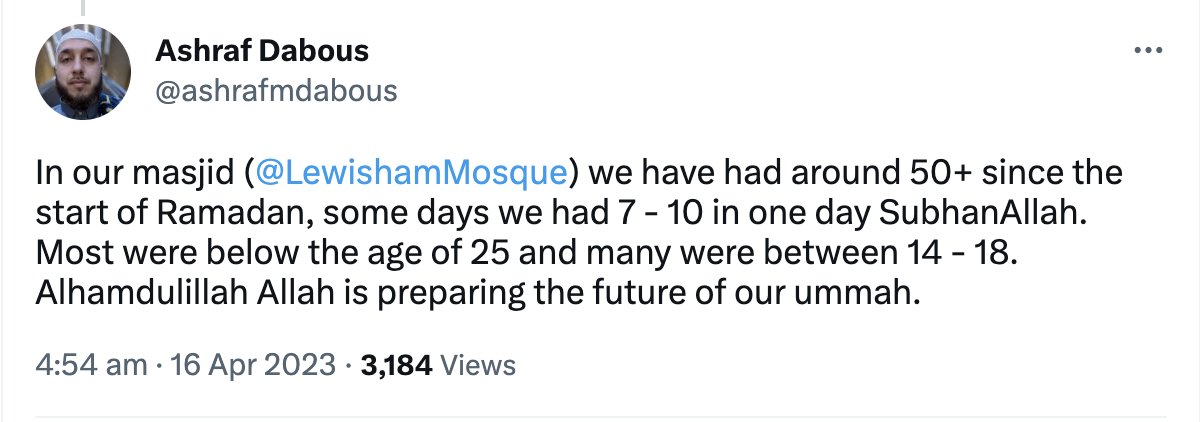 في مسجد لويشام في لندن وحده، أسلم  ما يزيد عن 50 بريطاني منذ بداية رمضان..
هناك ايام يسلم حتى العشرة أشخاص وكلهم تحت سن 25.
والشهادات المتعددة تقول إن هناك حملة اعتناق للإسلام في بريطانيا غير مسبوقة .. والمساجد في بريطانيا خصوصا لندن تعرف توافدا مستمرا للراغبين في اعتناق الإسلام.