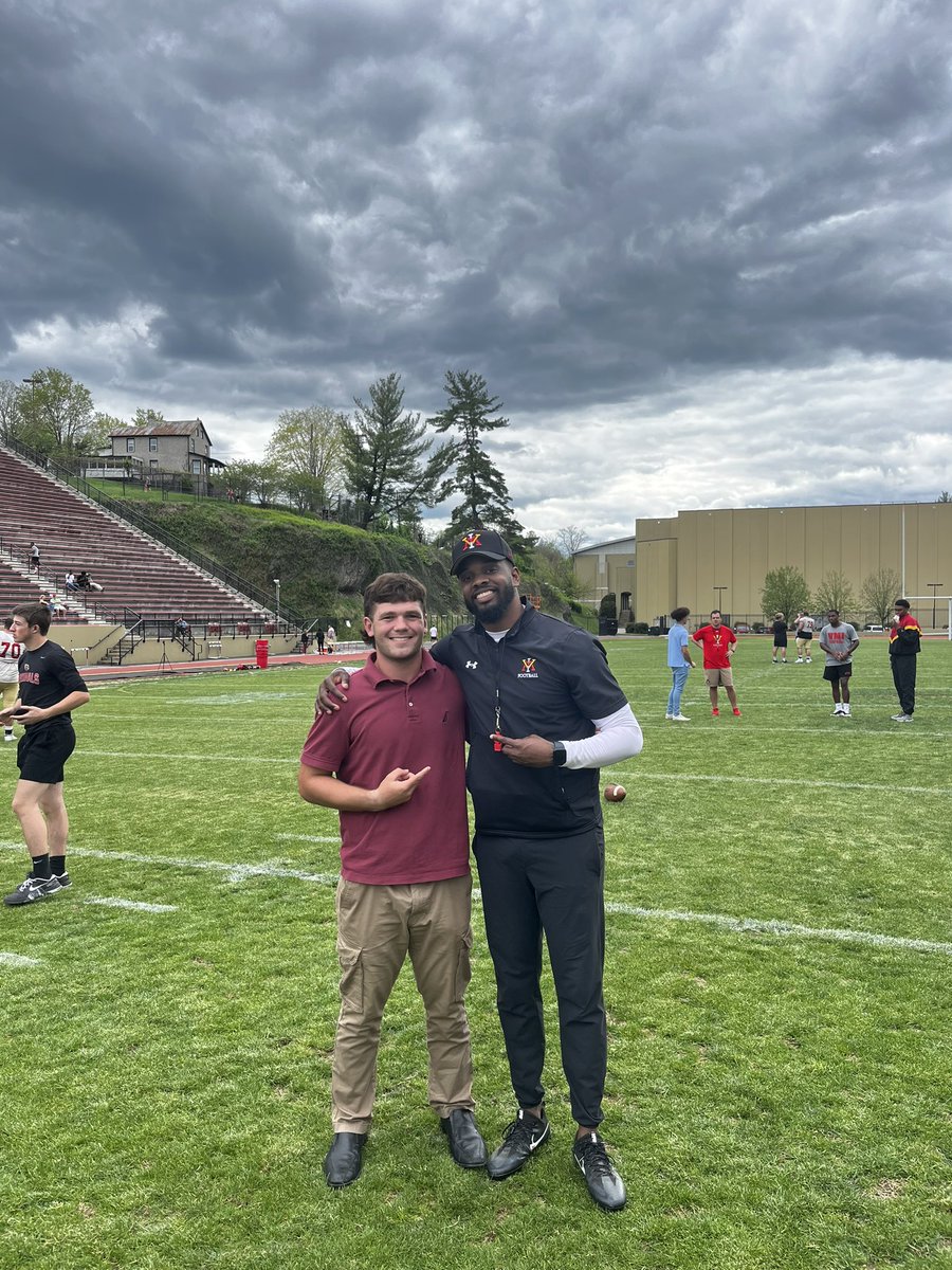 Had a great time in virgina at VMI, Thank you coaches for your hospitality and taking the time to answer all our questions. <a href="/CoachHamp__/">Coach AJ Hampton</a> <a href="/Buggsnow/">Vincent Buggs ret Gen/FB Coach/CEO</a> <a href="/Drivenfromabove/">Coach Hicks</a> <a href="/ClayboCoach/">Claybo Varnum</a> <a href="/larryblustein/">Blustein Recruiting</a> <a href="/Dwight_XOS/">Dwight Thomas - Catapult Sports</a> <a href="/PrepRedzoneFL/">Prep Redzone Florida</a> <a href="/CSAPrepStar/">PREPSTAR</a> <a href="/BallersInTheBay/">Ballers In The Bay</a> <a href="/JourneyanFuture/">Coach Jon "Fin" Finley</a>