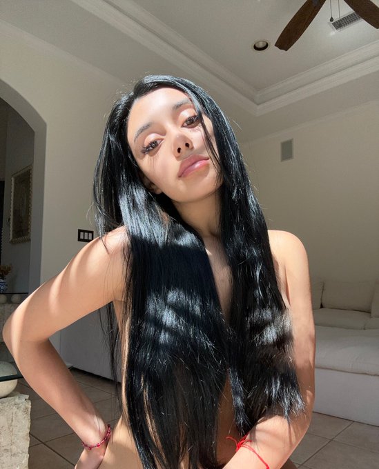 solo un beso y tu te vas https://t.co/nDlbML90cM