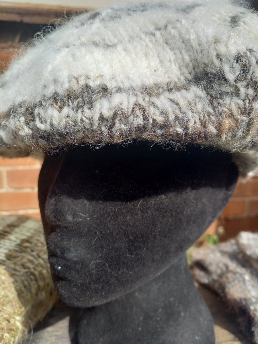 rainey_spinner's tweet photo. A few of my hats available from https://t.co/IzalQ80oFA.  Come and have a look. Im a #handspinner and all my hats are made from #local #Jacobs wool. #HandmadeHour #nomachines https://t.co/w0mufsDseU