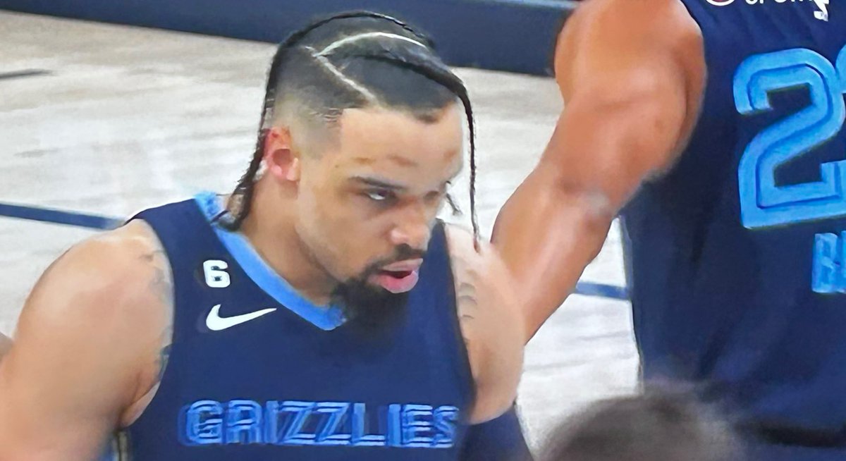 Dillon Brooks looks like he plays for the Memphis My Chemical Romances