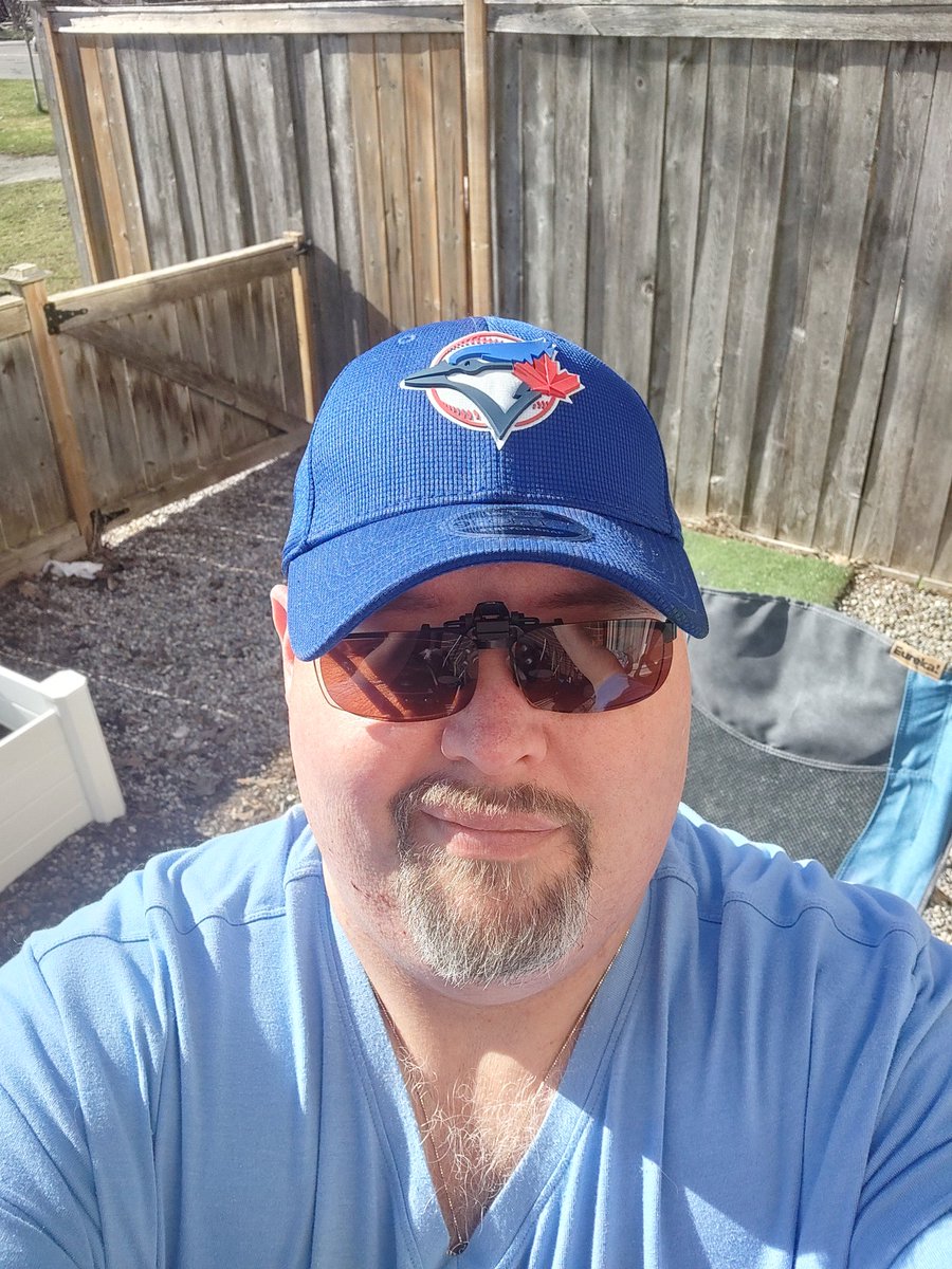 AaronArtindale's tweet photo. What a beautiful day. https://t.co/4V7FKKJZyr
