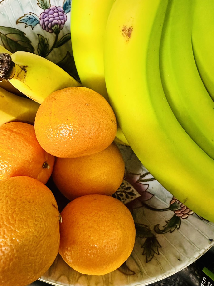 studioremix's tweet image. Every day essentials #itsgood