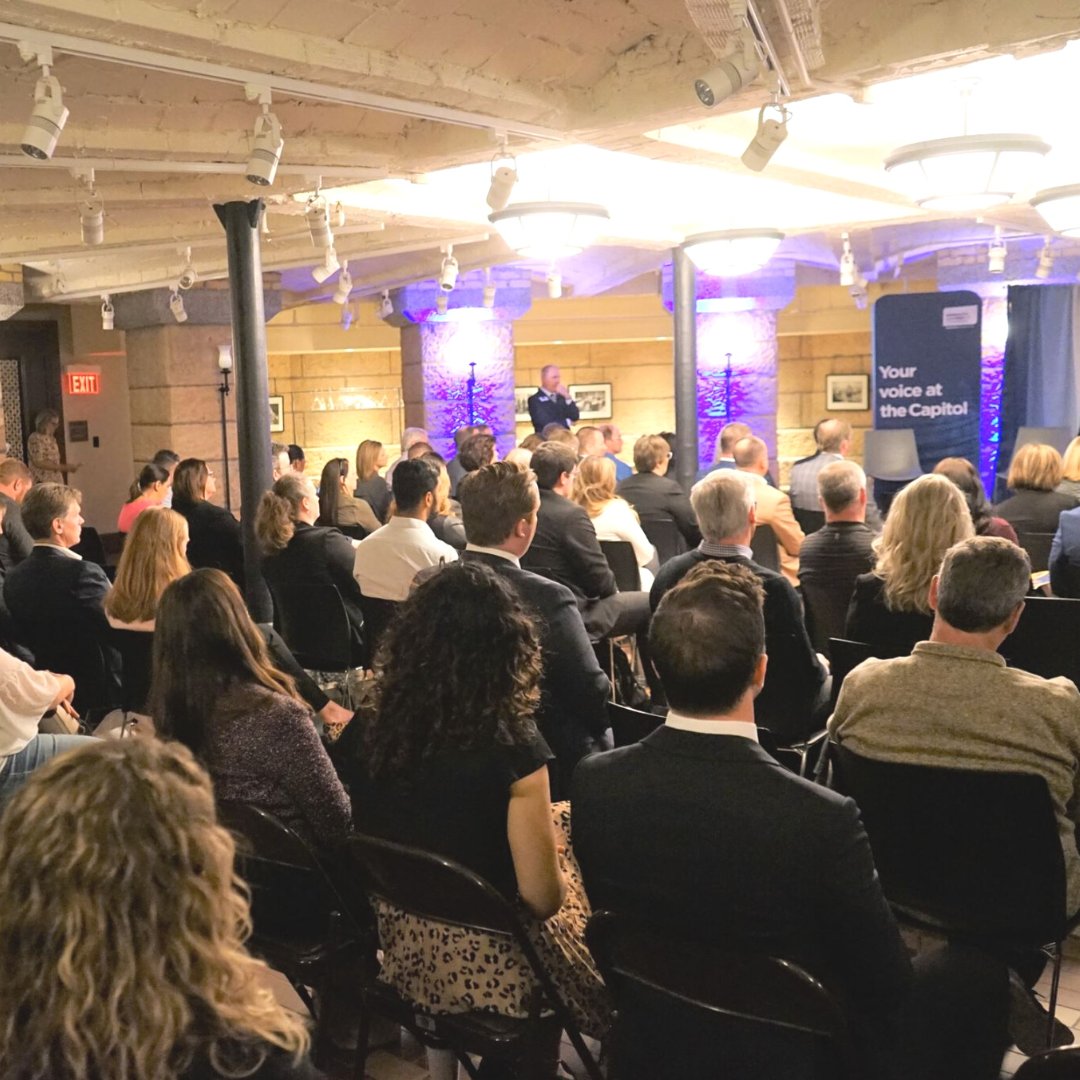 OnyxCoolTherapy's tweet image. @MN_Chamber Day at the Capitol. Represent the MN Manufacturers’ Council, Xena Therapies ONYXCOOL @opalcool51  w Senators Steve Drazkowski &amp;amp; John Hoffman. Legislation &amp;amp; impacts on small businesses (less than 50). 
#womanownedbusiness #mnmade #mnmanufacturing #redwingmn