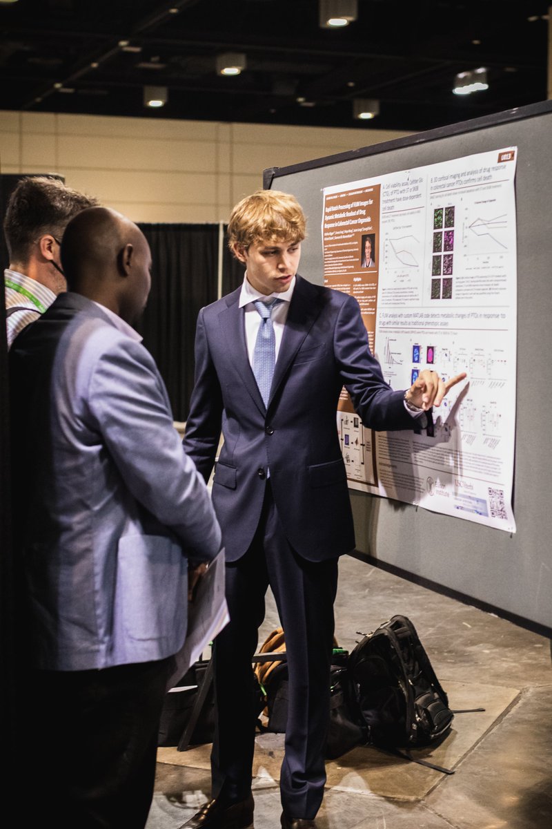 EMILosAngeles's tweet photo. Congrats to @ellisoninst intern @BiggerMathias who received an honorable mention at the #AACR23 undergrad poster competition, showing the utility of fluorescent lifetime imaging #microscopy and custom MATLAB code in investigating drug response in patient-derived tumor #organoids! https://t.co/rLBUq1jKnQ
