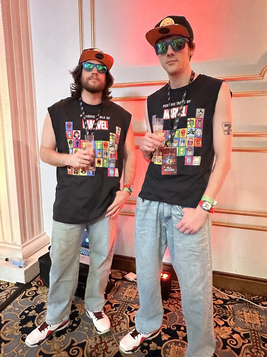 TheCreatorClash's tweet photo. red carpet ready with @supermega https://t.co/JFkycpStMX