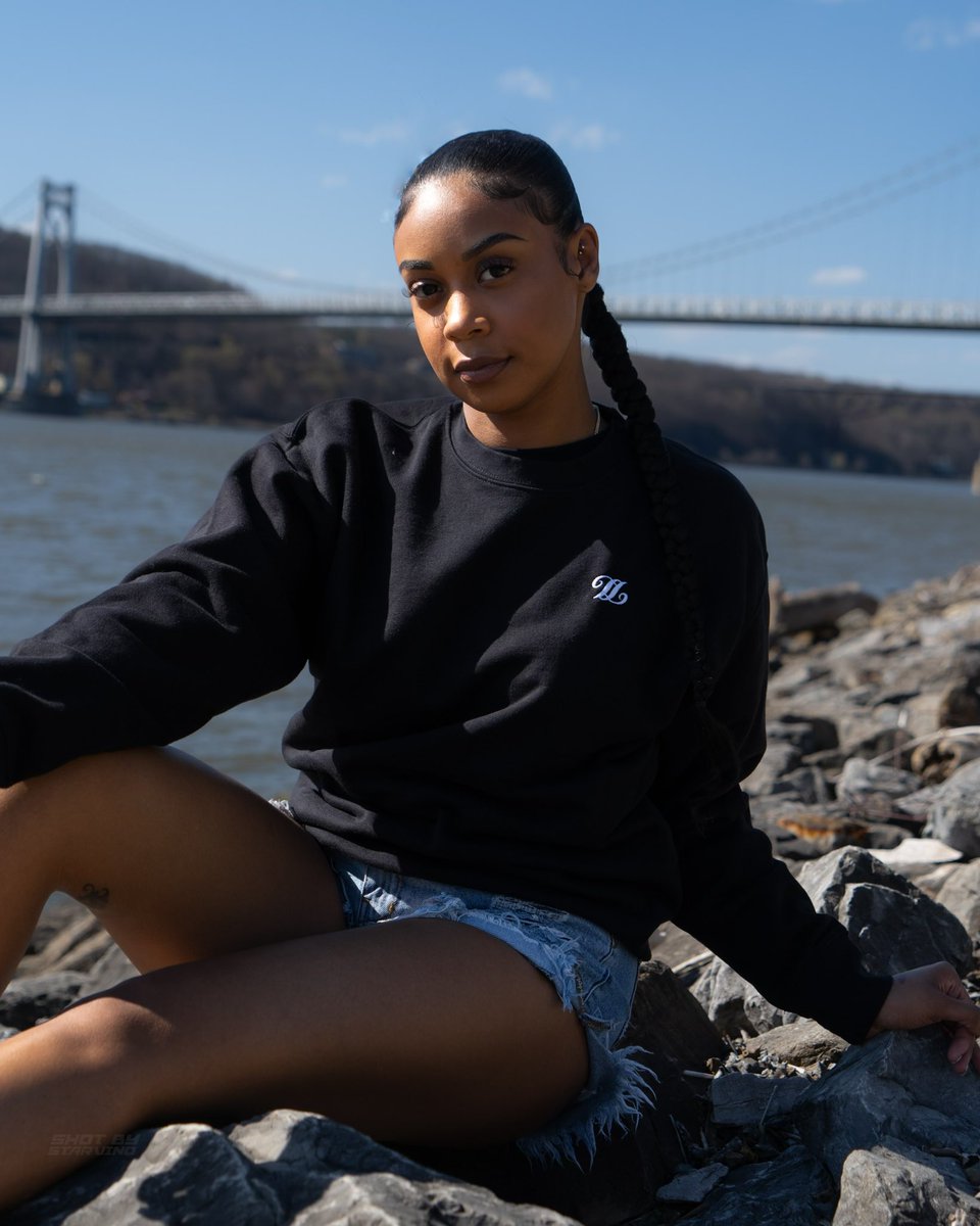 ThankLessLuxury's tweet photo. Experience the Future. 

📸: @shotbystarvino 

https://t.co/RJ4XVcP2iQ Visit now to experience the Future of Embroidered Luxury Fashion. 

#embroidered #luxury #fashion https://t.co/xBI9S0iRkB