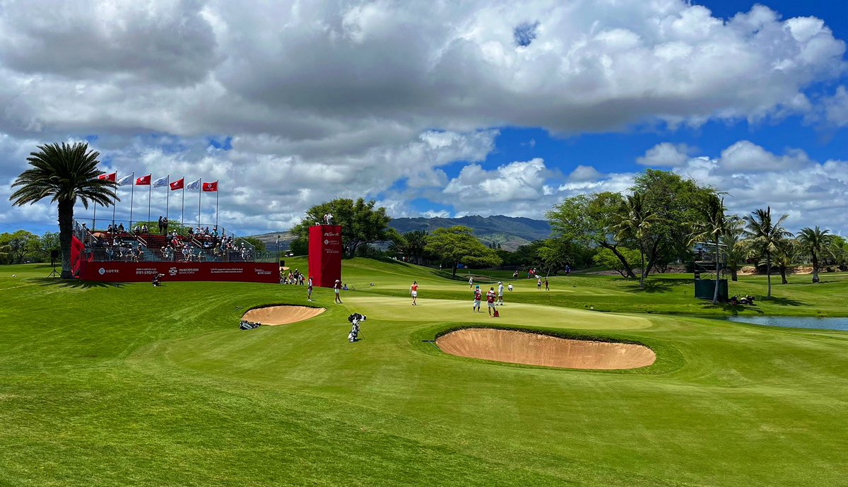 Primer torneo en LPGA Tour ✅ 
Puesto T47 en el @lottechampionship en Hawaii 🌸😁