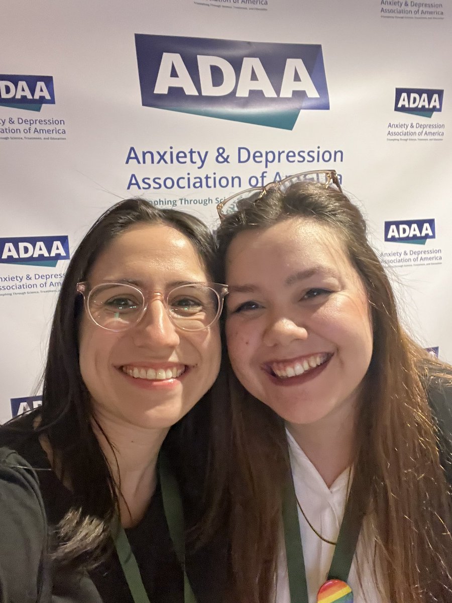 RachelLF_LMSW's tweet photo. Completed my own #exposure this weekend and gave my first academic presentation at the  @ADAAConference. Thank you to everyone who made this such a fun weekend! #ADAA2023 #ADAAearlycareer https://t.co/DeUcI7lGnw