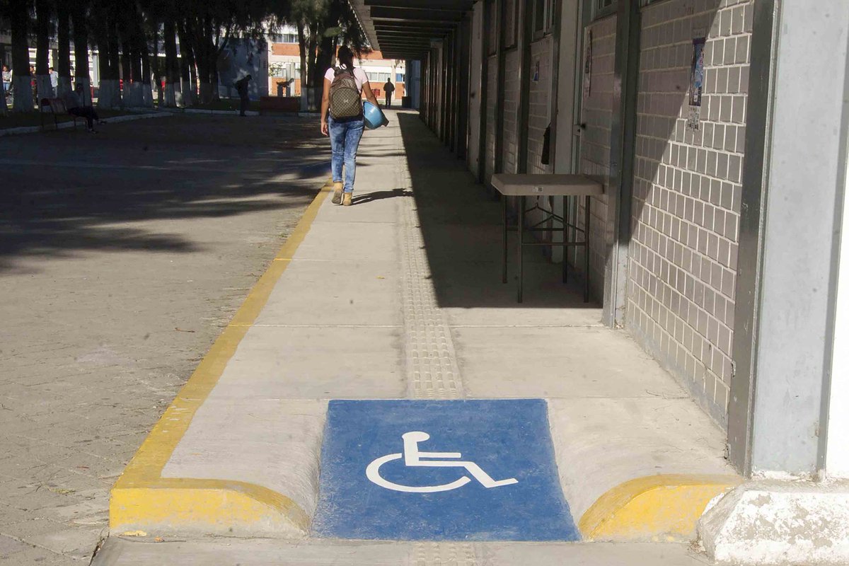 La Fundación Fundaprocura lanzó la campaña “Acceso para todos”, que busca visibilizar las barreras arquitectónicas que sufren las personas con movilidad reducida. 

#16Abr