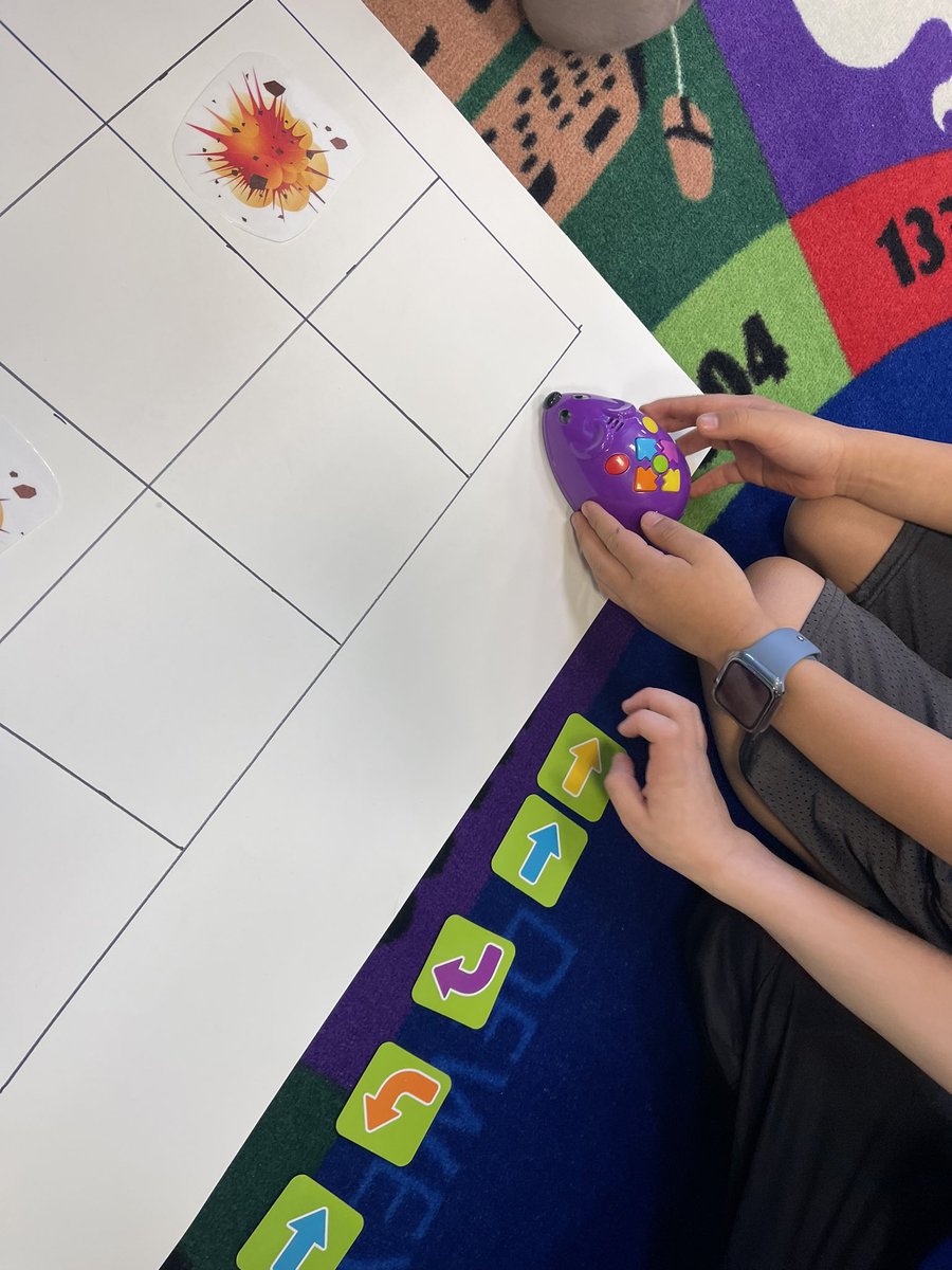 BookSmith123's tweet photo. Mice spotted at Smith School??? 🐭 No! Just kindergarteners coding a codable mouse through mazes! Phew!! @J_SpencerSmith @TenaflySchools https://t.co/7HUR8xbfSO