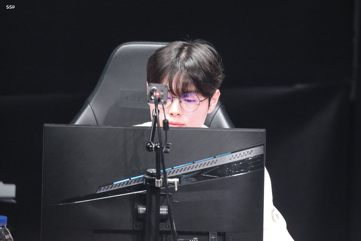 saemdal_pic's tweet photo. @Jasm1ne_ow 230329~30 TDI Jasm1ne 정종민  
#TDI #Jasm1ne #정종민

사실 29일인지 30일인지 잘 모르겠어요... https://t.co/YL5WURabYV