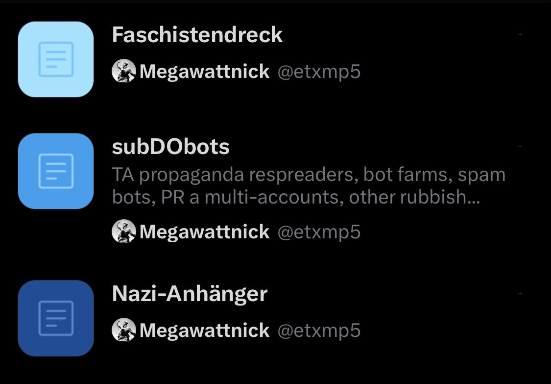 BrennpunktUA's tweet photo. Wenn der „Megawattnick“ selbst zu dämlich dafür ist, das Wort „Vatnik“ als Selbstbeschreibung richtig zu schreiben, aber mich auf 🤡Listen setzen.
Bahahaha 😂😂😂 LMFAO
#SlavaUkraïni 🇺🇦
#HerjamSlava
PS: und weil es so schön triggert:
#azovbattalion 🫡
#Azovstaldefender ❤️ https://t.co/gmuR8axi4b