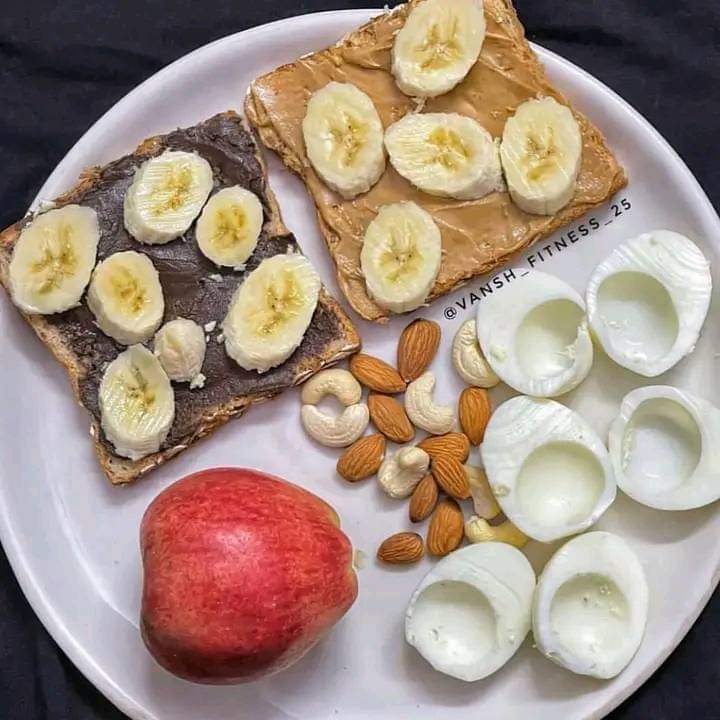 Samer131317's tweet photo. اهم مصادر الكربوهيدرات 💥والبروتينات 💯والدهون الصحية ✔️
#bodygoals #bodybuilding #bodytransformation
#_Nutrition
#_Clean_food
#gymmotivation #engineeringbodies
#_Bodybuilding_nutritoin_Lebanon
#_Fitness_Lebanon https://t.co/0hJjiOKvo2