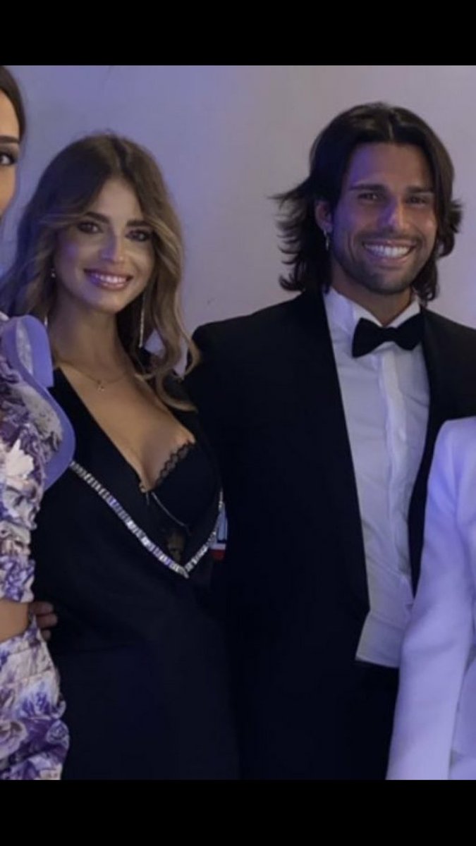 SoyMareluna's tweet photo. LA BELLEZZA
LA PERFEZIONE
LO SPETTACOLO PIÙ GRANDE DOPO IL BIG BANG...
Altro che cinema, altro che la tv altro che chiacchiere
LO SPETTACOLO PIÙ GRANDE SIETE VOI DUE!!
❤️‍🔥🧸
@LucaOnestini_11 #TheBestIsYetToCome 🖤
#onestiners #LucaOnestini #ivanamrazova #luvana #onestini #gfvip https://t.co/obiDXGni2L