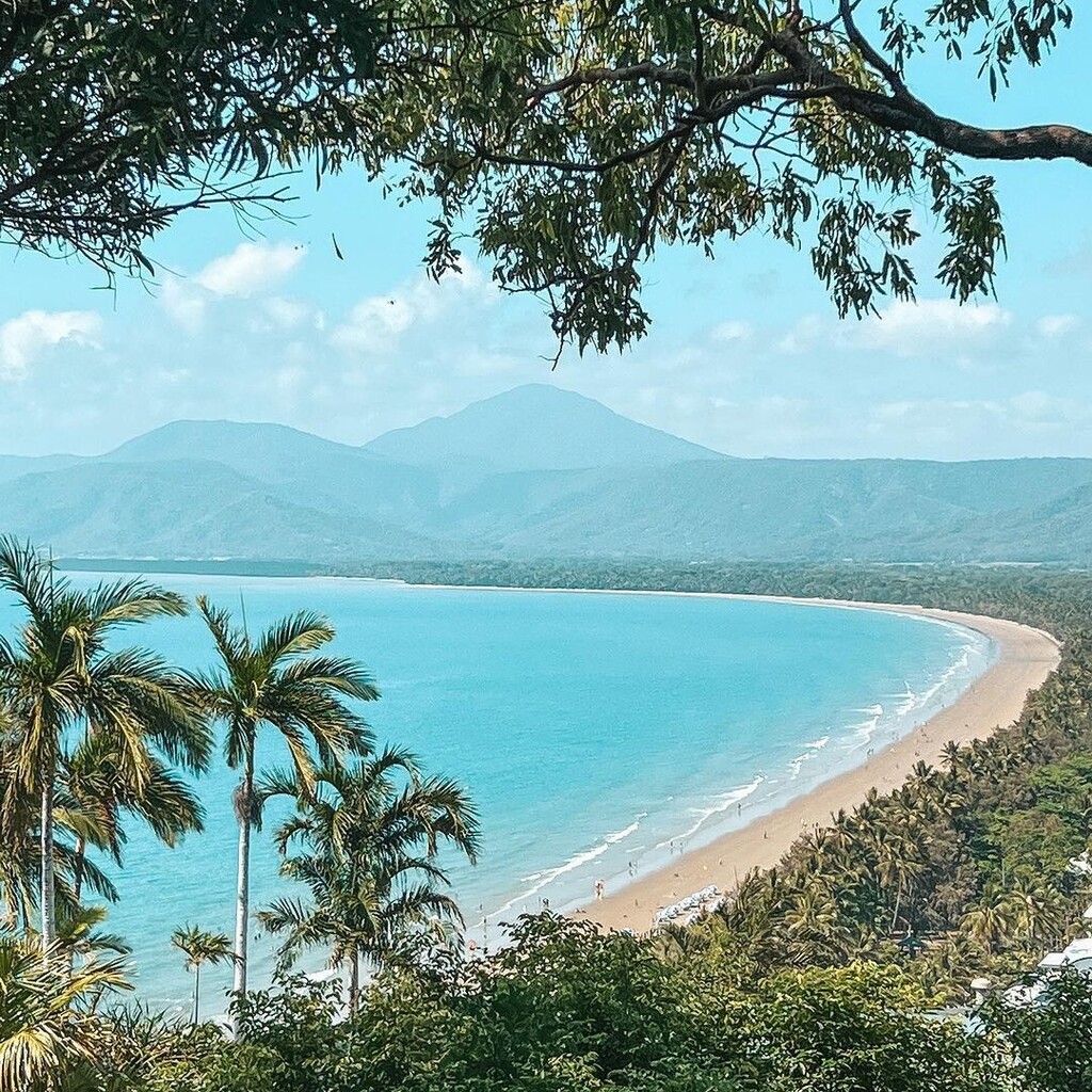 BackCountryBlis's tweet photo. Sure is tough here in #PortDouglas 😮‍💨🌴 

Reef, rainforest, beaches, palm trees, adventure, relaxation, just make it stop. 🤪 

See you here soon? 🤗 

📸: @marin_dmrg  #BackCountryBliss 

#portdouglasdaintree #exploretnq #thisisqueensland #seeaustralia https://t.co/IkJQeqH60P https://t.co/DcKlUQi16M