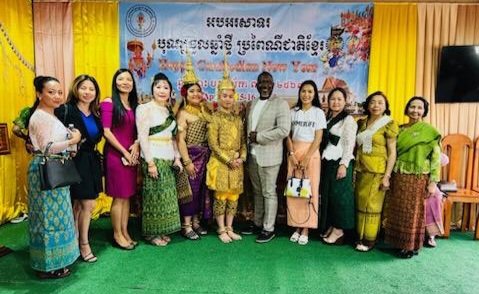 Please join me and our Cambodian community as they celebrate the Cambodian New Year. Yesterday's festivities were filled with great food, dancing, and connection. 
#ESDSuoerintendent  #HappyNewYear
