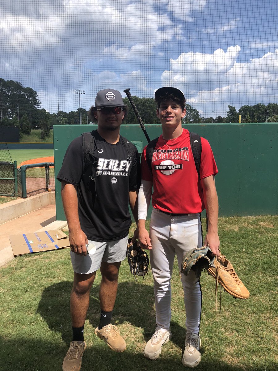 CWestbrook_7's tweet photo. Last year at the Georgia Top 100 showcase with my guy @jackclark06 https://t.co/YhMDPqlhxd