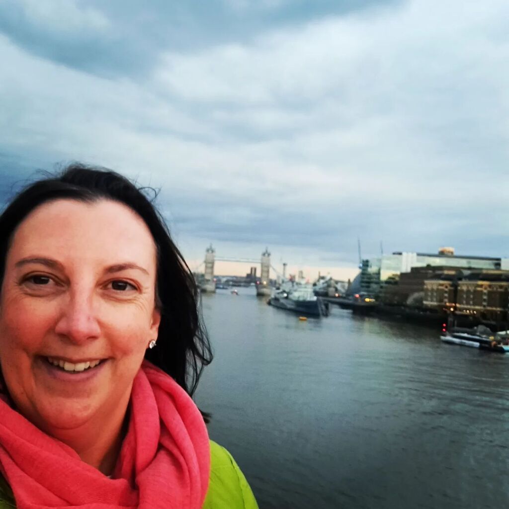 London skylines instagr.am/p/CrHGqptKES0/