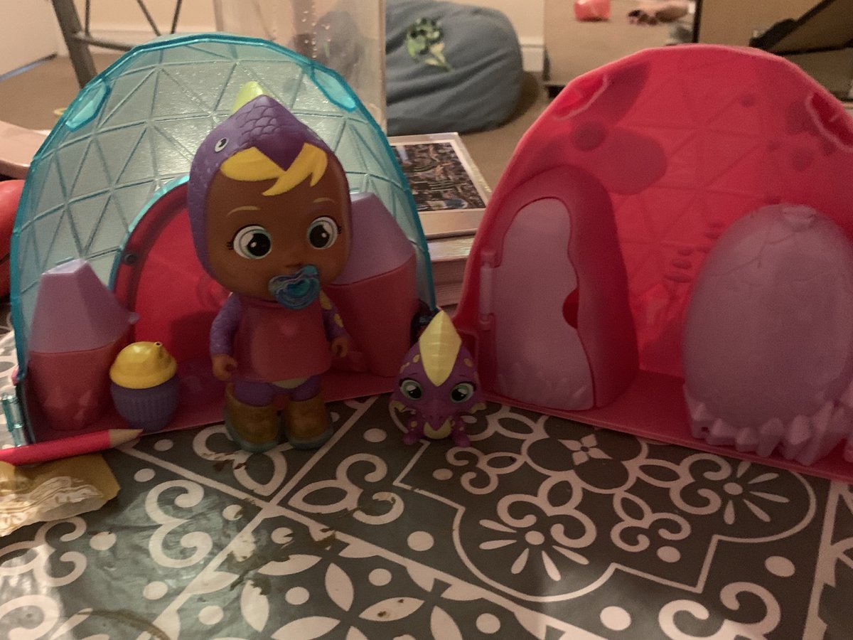 daughttey's tweet photo. Cry babies magic tears tank you for zita Easter gift 🐤 👶 🎁 https://t.co/5RXADjLvJc
