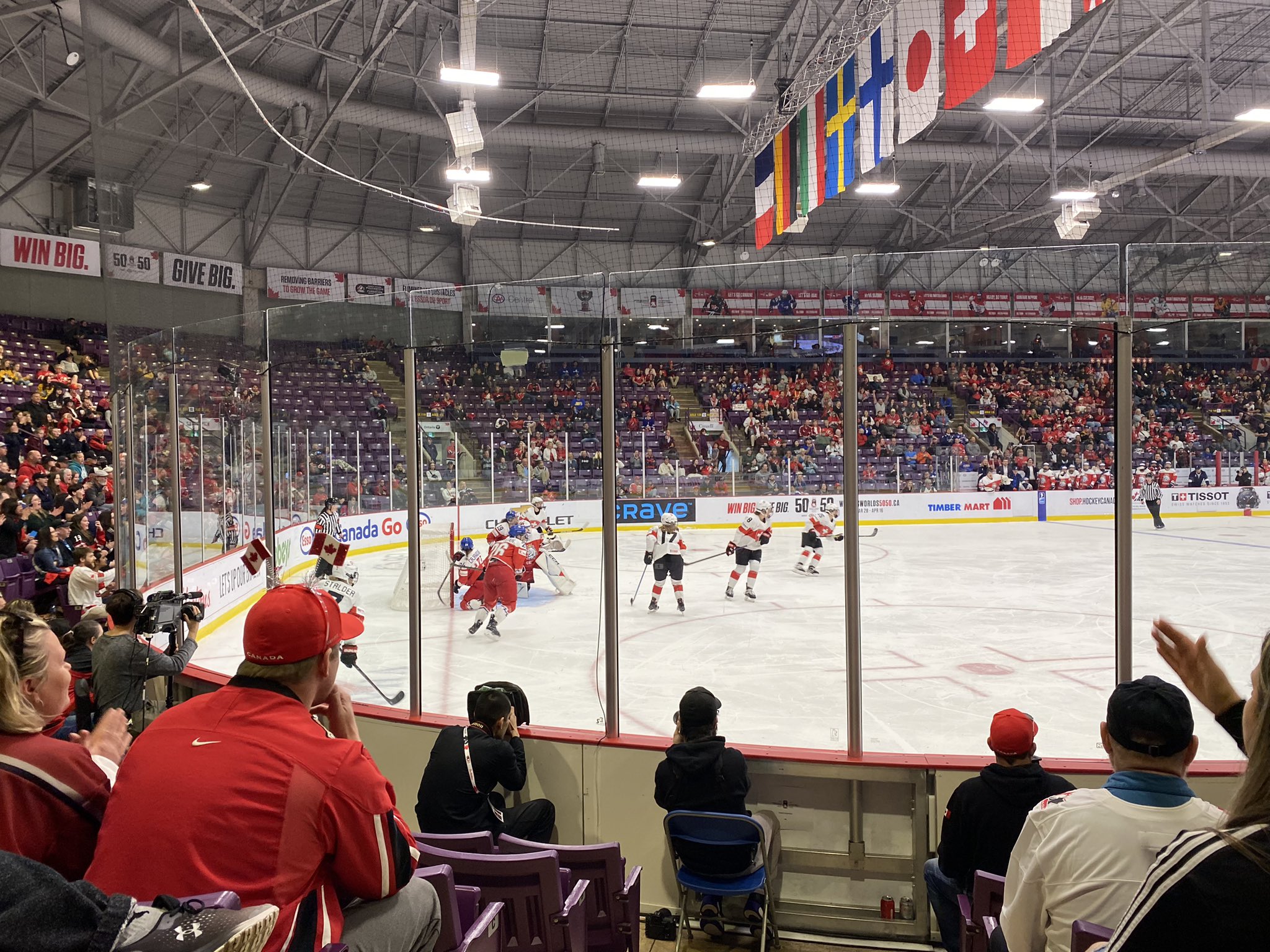 アイスプレスジャパン編集部【アイスホッケー&アイスクロスほか冬スポ情報Web】 on Twitter