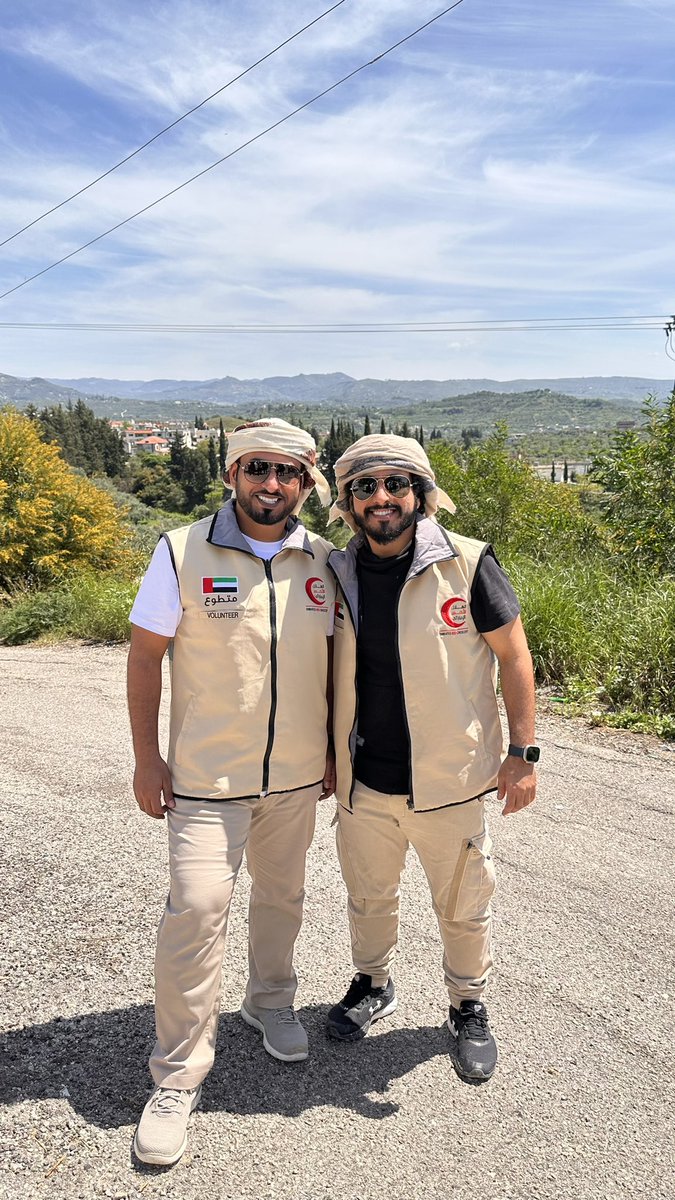 صور في منطقة الحارة في محافظة #اللاذقية توزيع الطرود الغذائية ضمن مبادرة #جسور_الخير في شهر #رمضان عملية #الفارس_الشهم2